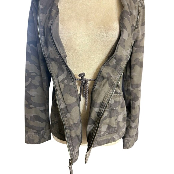 Express Womens Military Green Brown Camouflage Full Zip  Drawstring Jacket Sz S - Picture 13 of 15